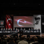 2026 Kışının Favori Notası: Sandal Ağacı