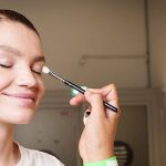 Paris Moda Haftası’nda Öne Çıkan Güzellik Trendleri