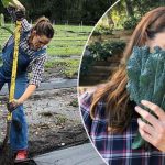 Ünlü çiftin erkek bebek beklentisi hayranlarına kaygı oldu: Son gördüğümüzde bol elbise giymişti… Karın gebeyse biz de sevinelim!