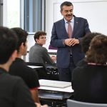 Ağrıda cinsiyet farkı! Kadınlarda neden daha uzun sürüyor?