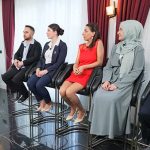 Küçükken çalışmaktan çocukluğunu yaşayamamıştı…. İki şirket batırdı ancak şiir üzere hoşluğu sayesinde artık 25 yaşında milyonlarla oynuyor