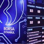 Ekranın yıldızı ‘Doğal hayat’ dedi, hayatı karardı: Milyonluk çiftliğini yel üfürdü, su götürdü…Atları bile yuvasız kaldı